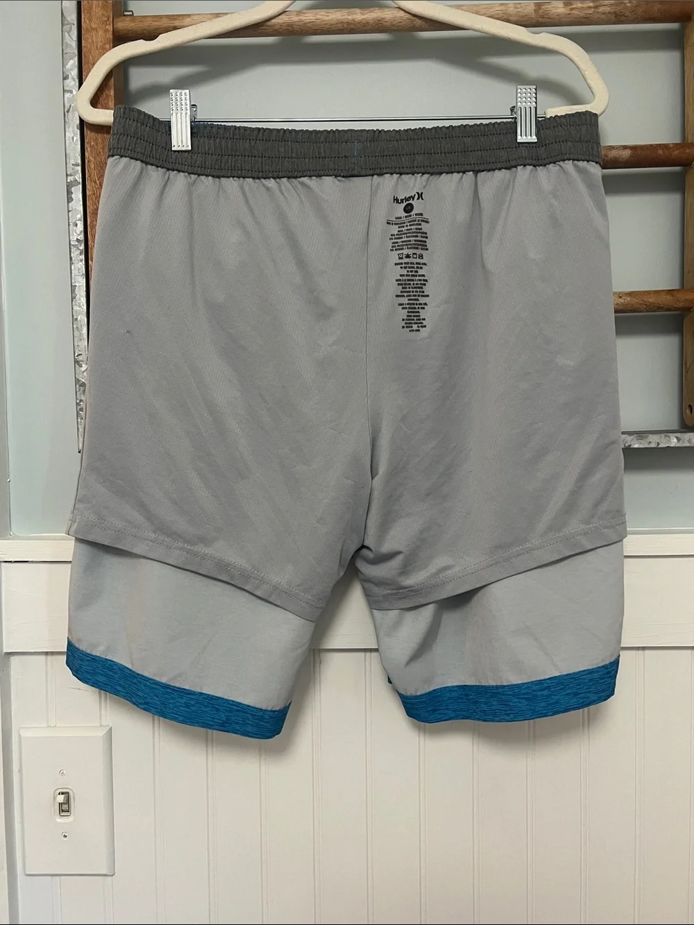Hurley men’s static volley swim shorts large blue